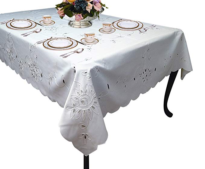 Violet Linen Rivierra Embroidered Design Tablecloth, 70